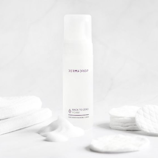 Reinigungsschaum für alle Hauttypen von Dermadrop BACK TO ZERO